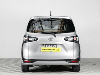 2021 Toyota Sienta II Рестайлинг, серый, 1549000 рублей, вид 5