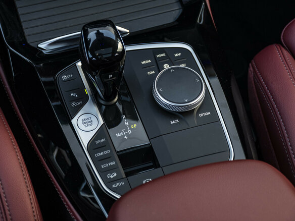 2022 BMW X4 25i II (G02) Рестайлинг, чёрный, 5549000 рублей - вид 17