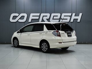 2013 Honda Fit Shuttle I Рестайлинг, белый, 999000 рублей, вид 2