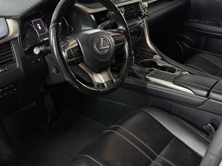 2020 Lexus RX 300 IV Рестайлинг, коричневый, 5500000 рублей, вид 4