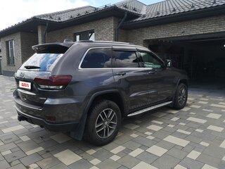 2018 Jeep Grand Cherokee IV (WK2) Рестайлинг, серый, 3700000 рублей, вид 4