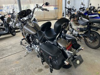 2015 Harley-Davidson Heritage Classic, серый, 925000 рублей, вид 3
