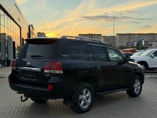 2011 Toyota Land Cruiser 200 Series, чёрный, 2850000 рублей, вид 4