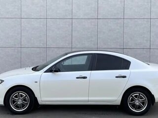 2007 Mazda 3 I (BK) Рестайлинг, белый, 550000 рублей, вид 4