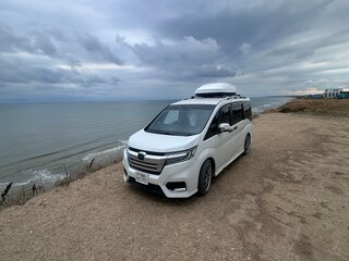 2019 Honda Stepwgn Spada V Рестайлинг, белый, 2400000 рублей, вид 2