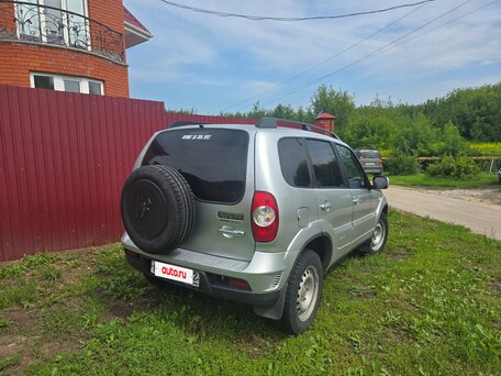 2012 Chevrolet Niva I Рестайлинг, серый, 389999 рублей, вид 5