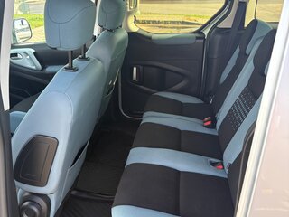 2012 Citroen Berlingo II Рестайлинг, серебристый, 570000 рублей, вид 5