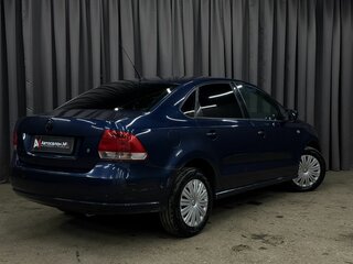 2012 Volkswagen Polo V, синий, 619777 рублей, вид 2