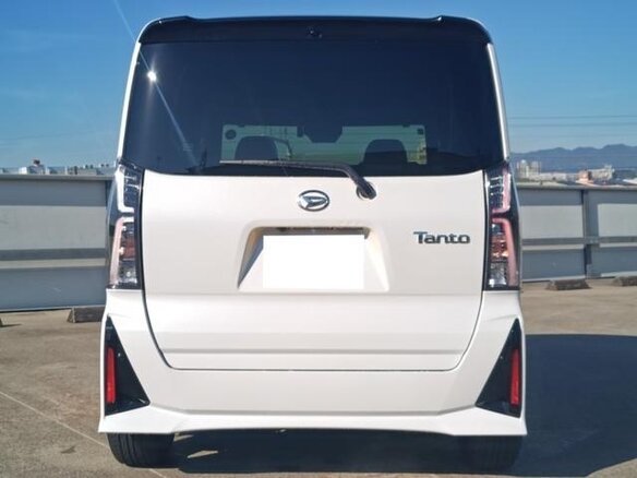 2023 Daihatsu Tanto IV, белый - вид 8