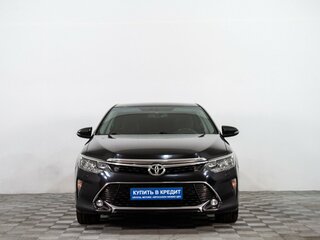 2017 Toyota Camry VII (XV50) Рестайлинг 2, чёрный, 2499000 рублей, вид 2