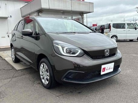 2022 Honda Fit IV Рестайлинг, чёрный, 1100000 рублей, вид 4