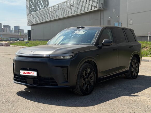 2026 GAC Trumpchi S9, чёрный - вид 2