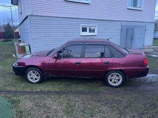 2010 Daewoo Nexia I Рестайлинг, красный, 190000 рублей, вид 5