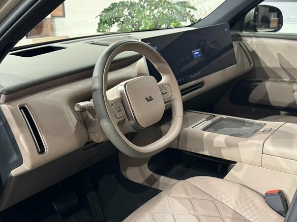 2026 Li Auto (Lixiang) L9 II, бежевый, 13500000 рублей - вид 18