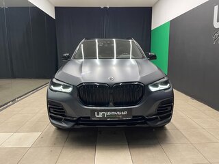 2018 BMW X5 30d IV (G05/G18), серый, 4999000 рублей, вид 2