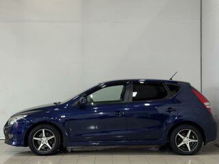 2010 Hyundai i30 I, синий, 545000 рублей, вид 2
