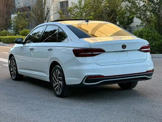 2022 Volkswagen Lavida III Рестайлинг, белый, 1180004 рублей, вид 4
