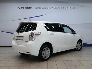 2010 Toyota Verso I, белый, 1169000 рублей, вид 3