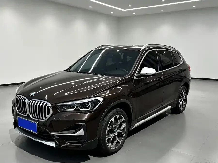 Открыть фотографии: BMW X1 II (F48) Рестайлинг
