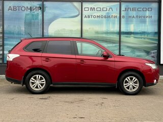 2013 Mitsubishi Outlander III, красный, 1175000 рублей, вид 4