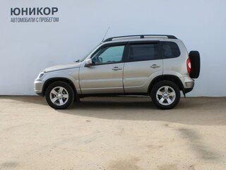 2019 Chevrolet Niva I Рестайлинг, коричневый, 729000 рублей, вид 2