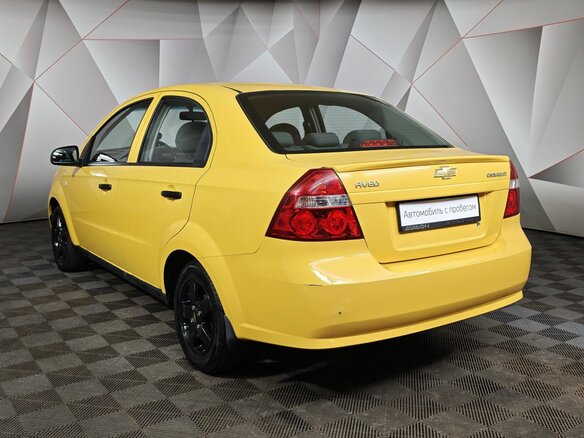 2008 Chevrolet Aveo I Рестайлинг, жёлтый, 545000 рублей - вид 3