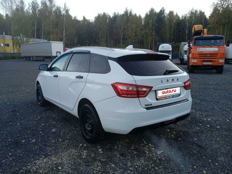 2021 Lada (ВАЗ) Vesta SW I, белый, 752550 рублей, вид 4