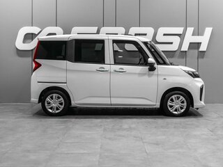 2022 Toyota Roomy I Рестайлинг, белый, 1220000 рублей, вид 5