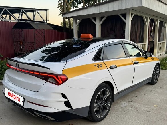 2021 Kia K5 III, белый, 1750000 рублей - вид 6
