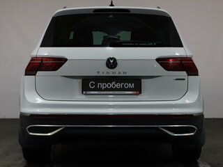 2021 Volkswagen Tiguan II Рестайлинг, белый, 2549000 рублей, вид 5