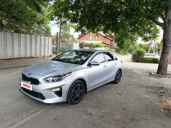 2018 Kia Ceed III, серебристый, 1650000 рублей