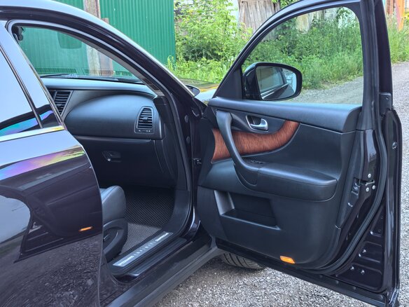 2010 Infiniti FX37 II (S51), коричневый, 1990000 рублей - вид 28
