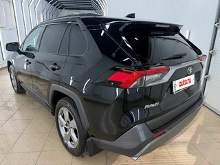 2022 Toyota RAV4 V (XA50), чёрный, 4277000 рублей, вид 4