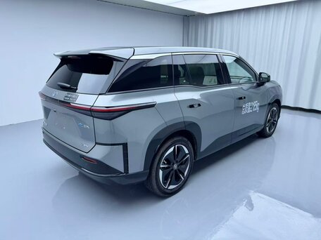 2026 Toyota bZ3X 58.3 kWh, серебристый, 2780000 рублей, вид 5