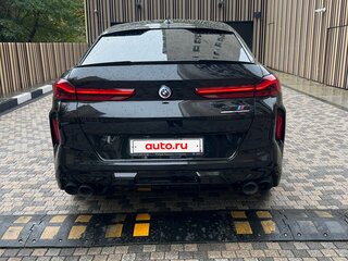 2021 BMW X6 M Competition III (F96), чёрный, 10800000 рублей, вид 4