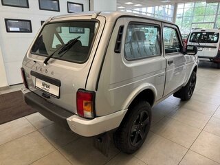 2025 Lada (ВАЗ) Niva Legend I, серебристый, 1255000 рублей, вид 4