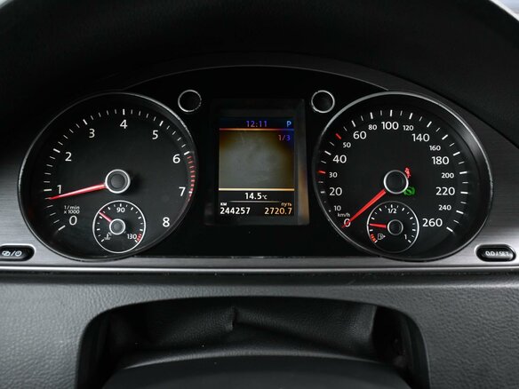 2012 Volkswagen Passat B7, белый, 954000 рублей - вид 11