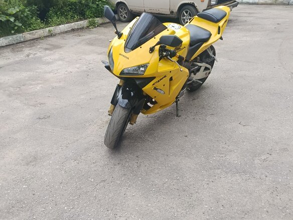 2003 Honda CBR 600RR, жёлтый, 450000 рублей - вид 1