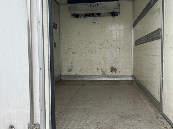 2011 Nissan Cabstar, белый, 1400000 рублей - вид 6