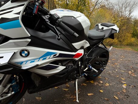 2023 BMW S 1000 RR, белый, 2200000 рублей, вид 2