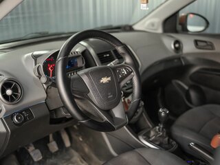 2012 Chevrolet Aveo II, коричневый, 509000 рублей, вид 5