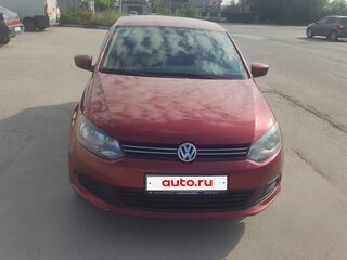 2012 Volkswagen Polo V, красный, 830000 рублей, вид 2
