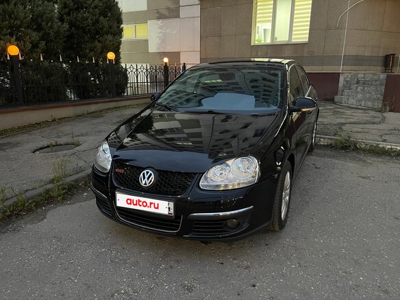 2010 Volkswagen Jetta V, чёрный, 690000 рублей - вид 4