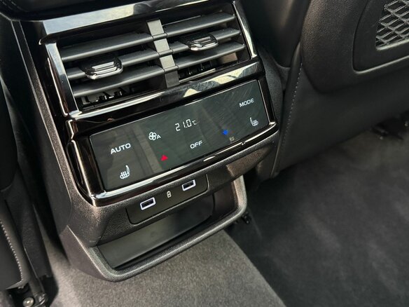 2024 Geely Monjaro I, синий, 3380000 рублей - вид 15