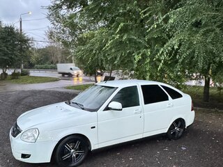 2013 Lada (ВАЗ) Priora I Рестайлинг, белый, 280000 рублей, вид 2