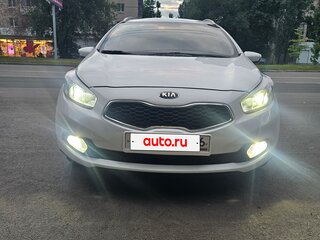 2014 Kia Ceed II, белый, 1230000 рублей, вид 1