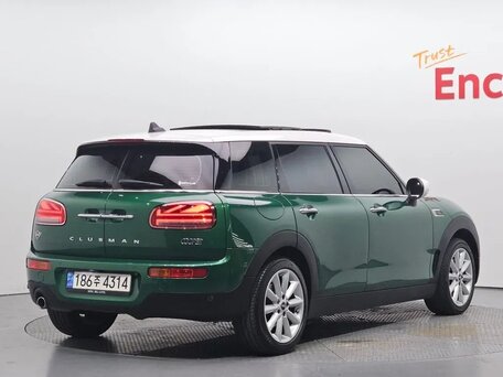 2022 Mini Clubman Cooper II Рестайлинг, зелёный, 1845000 рублей, вид 3