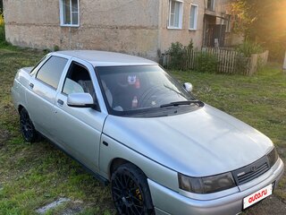 2005 Lada (ВАЗ) 2110, серебристый, 140000 рублей, вид 2
