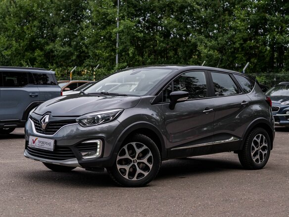 2017 Renault Kaptur I, серый