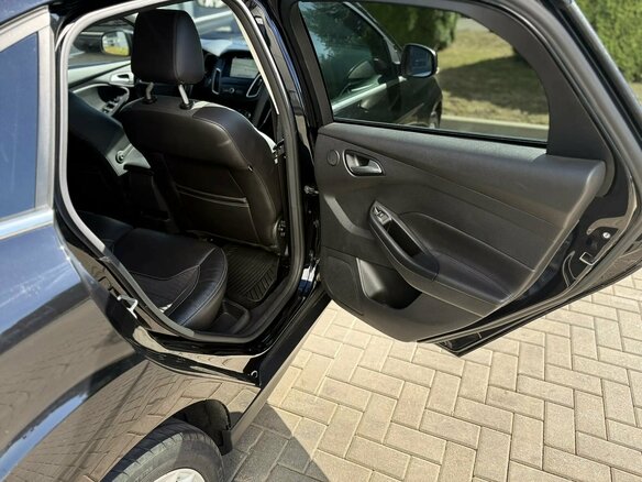 2017 Ford Focus III Рестайлинг, чёрный, 1280000 рублей - вид 27